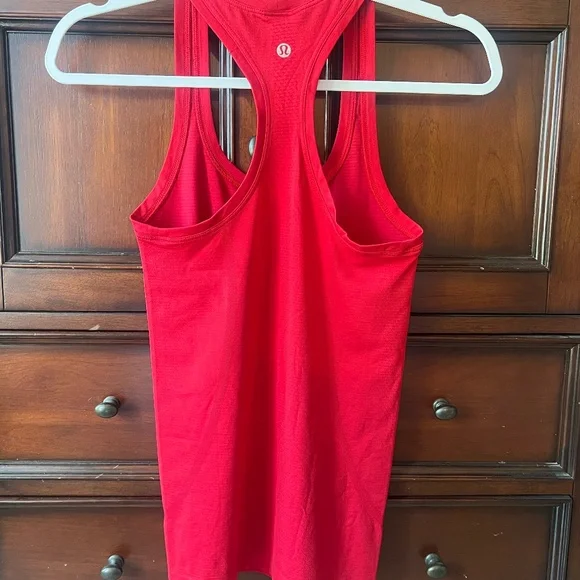 Lululemon Swiftly Tech Racerback Tank Top - Size 2 - Red - [EUC, oo] - Picture 2 of 2